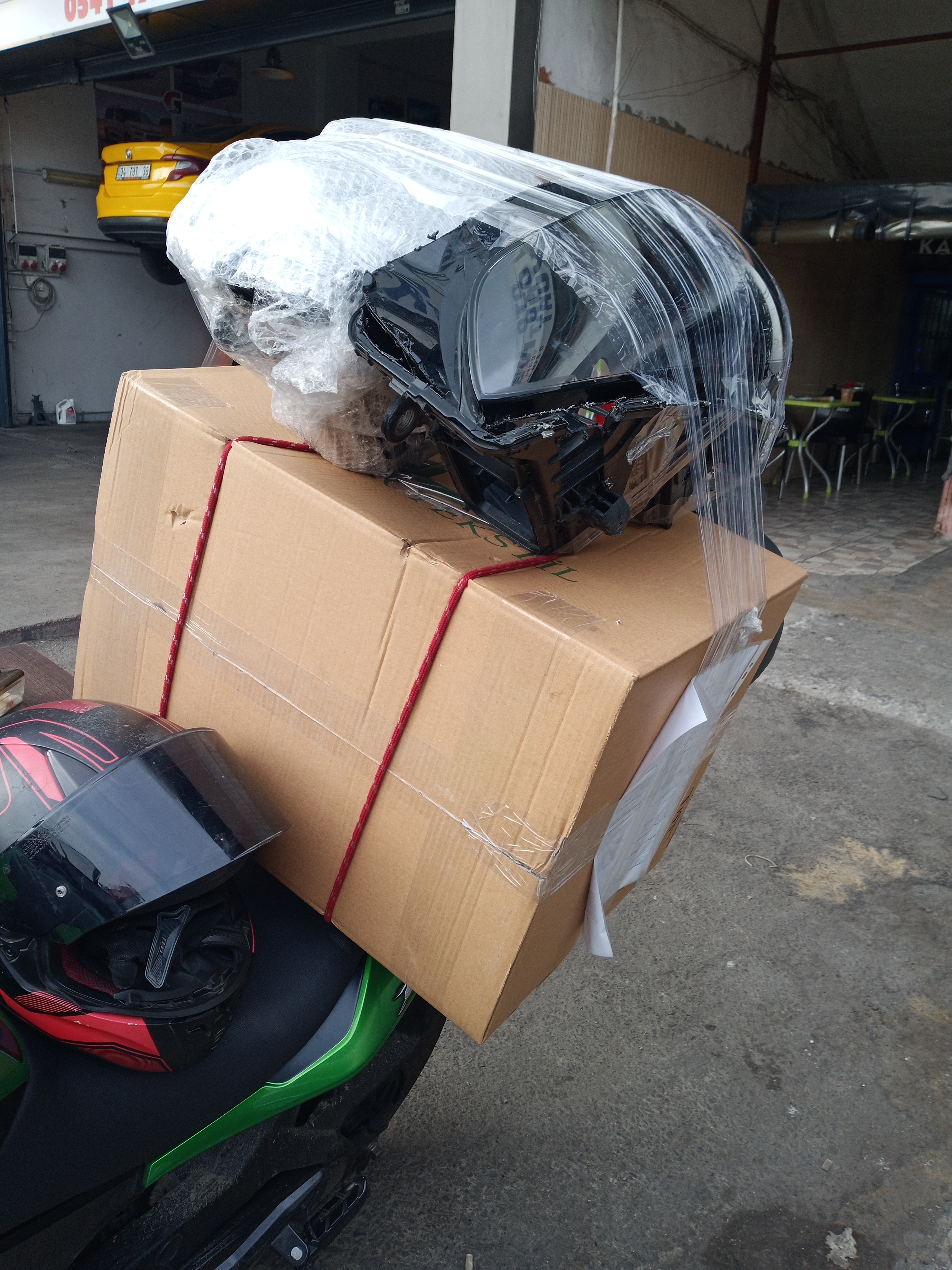 İstanbul Moto Kurye - Kartal İkitelli Arası 55 Dakika Express Teslimat